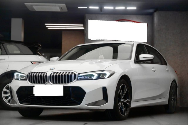 Second-hand 2023 BMW 3 Series Long Wheelbase 320Ld M Sport GL for sale in New Delhi-7