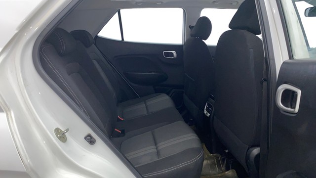 Second-hand 2019 Hyundai Venue SX Turbo BSIV for sale in Kochi-16