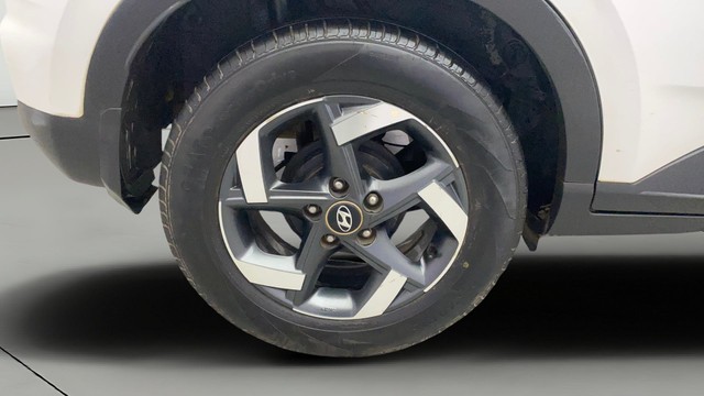 Second-hand 2019 Hyundai Venue SX Turbo BSIV for sale in Kochi-24