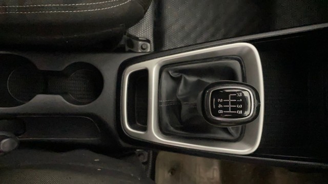 Second-hand 2019 Hyundai Venue SX Turbo BSIV for sale in Kochi-13