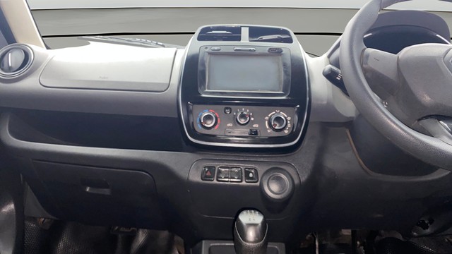 Second-hand 2016 Renault KWID RXT Optional for sale in Kochi-22