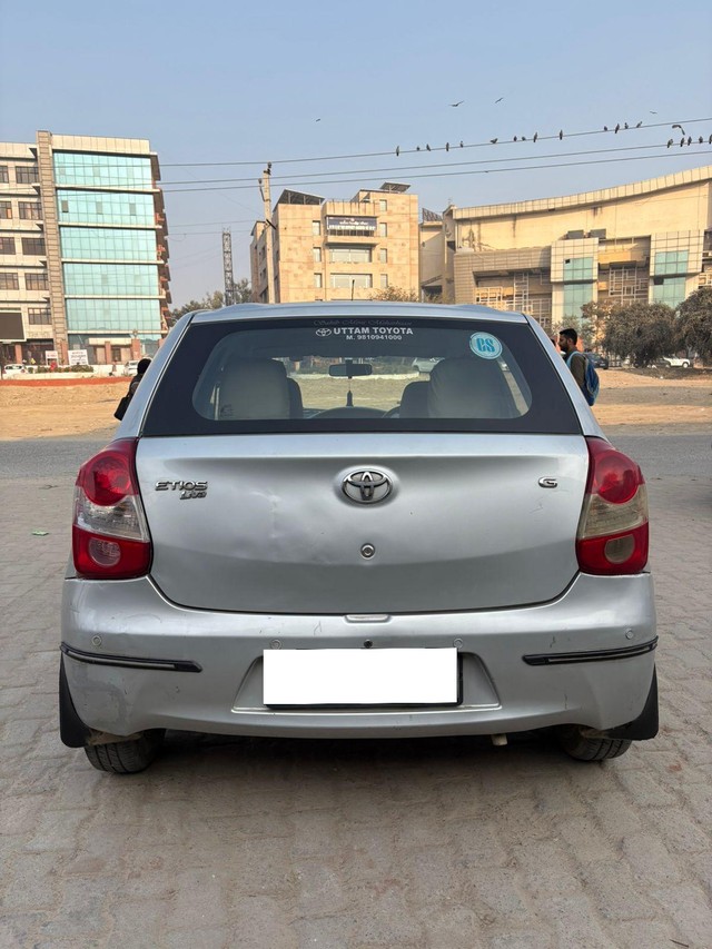Second-hand 2014 Toyota Etios Liva Petrol TRD Sportivo for sale in New Delhi-2