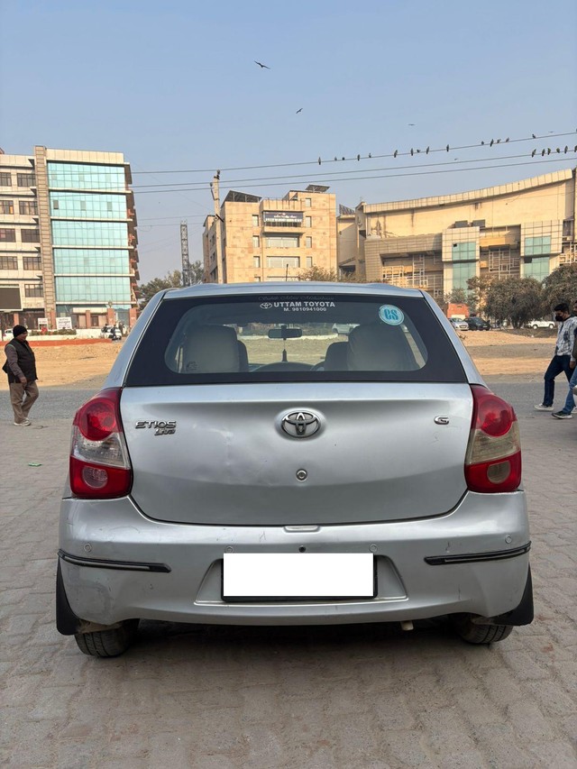 Second-hand 2014 Toyota Etios Liva Petrol TRD Sportivo for sale in New Delhi-11