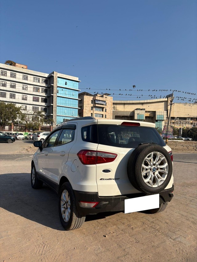 Second-hand 2015 Ford Ecosport 1.5 Ti VCT MT Titanium for sale in New Delhi-8