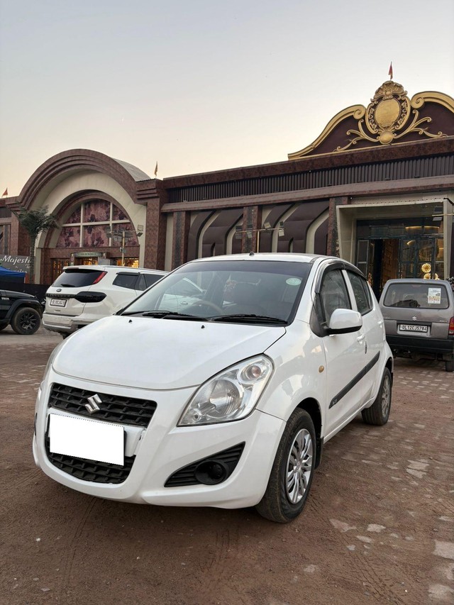 Second-hand 2013 Maruti Ritz LXi for sale in New Delhi-4