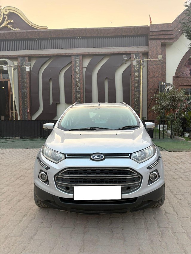 Second-hand 2014 Ford Ecosport 1.0 Ecoboost Titanium for sale in New Delhi-4