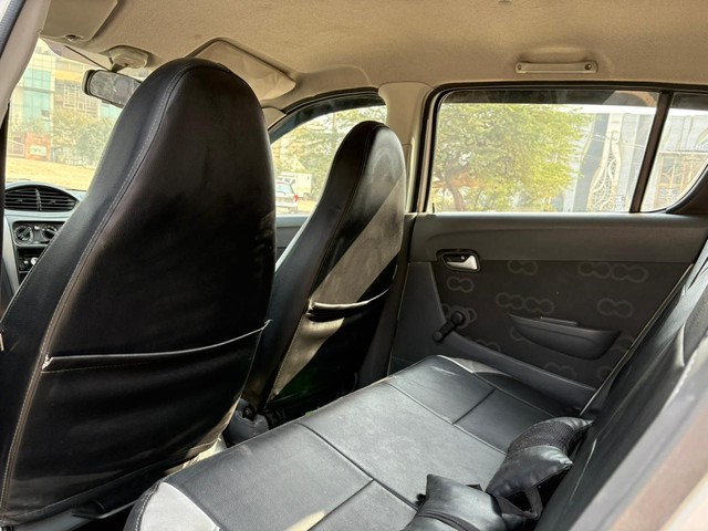 Second-hand 2014 Maruti Suzuki Alto 800 CNG LXI for sale in New Delhi-4