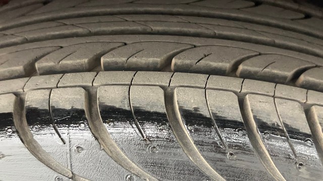 Second-hand 2018 Ford Aspire 1.2 Ti-VCT Titanium for sale in Kolkata-29