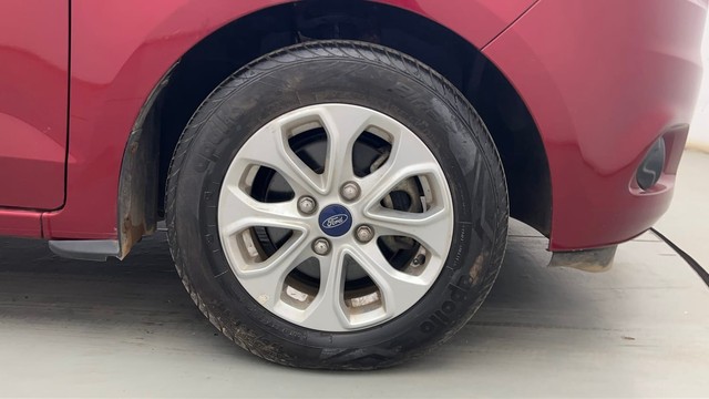 Second-hand 2018 Ford Aspire 1.2 Ti-VCT Titanium for sale in Kolkata-17