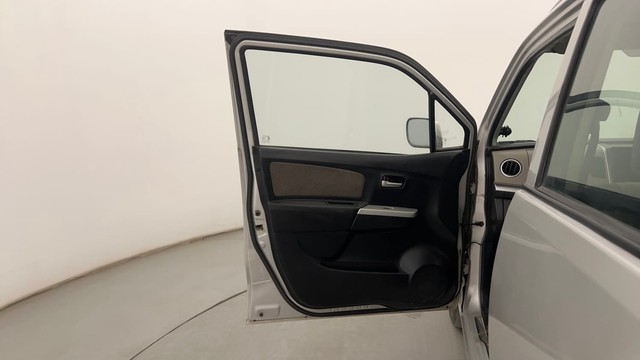 Second-hand 2014 Maruti Wagon R LXI BSVI for sale in Pune-23