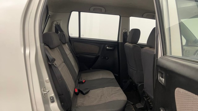 Second-hand 2014 Maruti Wagon R LXI BSVI for sale in Pune-39