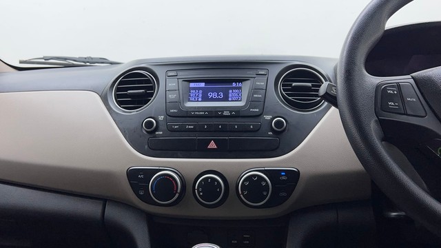 Second-hand 2016 Hyundai Grand i10 1.2 Kappa Sportz BSIV for sale in Gurgaon-33