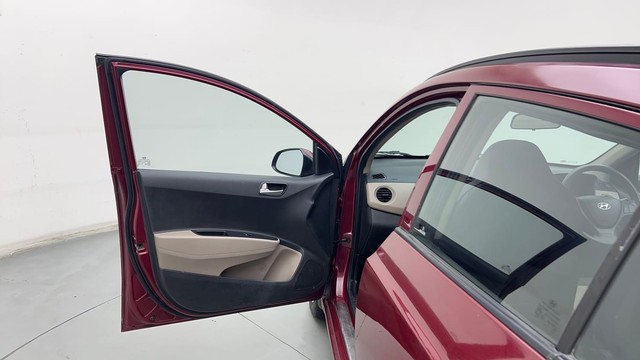 Second-hand 2016 Hyundai Grand i10 1.2 Kappa Sportz BSIV for sale in Gurgaon-28