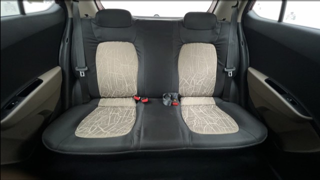 Second-hand 2016 Hyundai Grand i10 1.2 Kappa Sportz BSIV for sale in Gurgaon-23