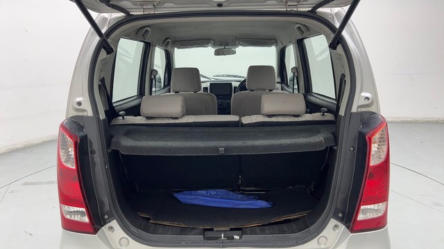 Second-hand 2015 Maruti Wagon R VXI for sale in Gurgaon-9