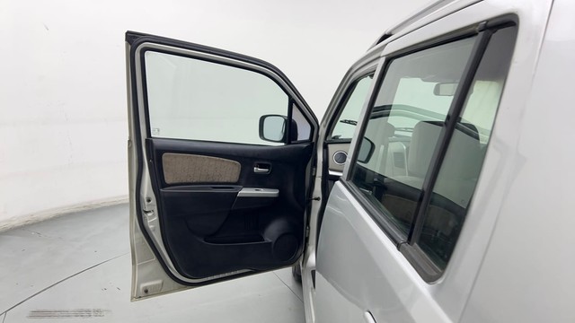 Second-hand 2015 Maruti Wagon R VXI for sale in Gurgaon-38