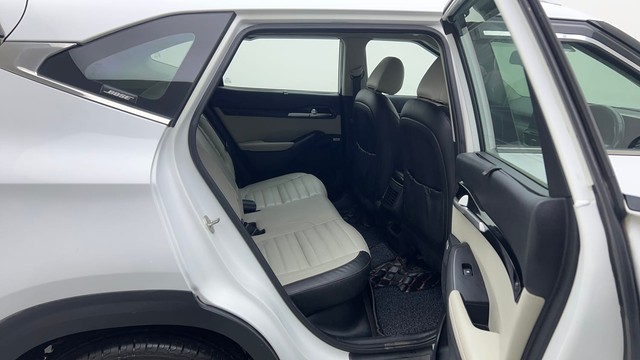 Second-hand 2019 Kia Seltos GTX Plus S Turbo DCT for sale in New Delhi-27