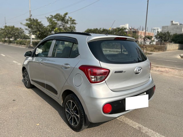 Hyundai Grand i10 1.2 Kappa Sportz Option AT Second-hand 2017 Hyundai Grand i10 1.2 Kappa Sportz Option AT for sale in New Delhi-10