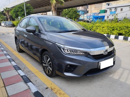 Second-hand 2021 Honda City ZX CVT for sale in New Delhi