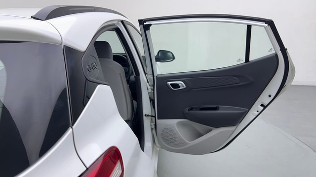 Second-hand 2022 Hyundai Grand i10 1.2 Kappa Sportz BSIV for sale in Noida-26