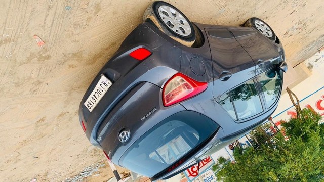 Second-hand 2016 Hyundai Grand i10 Sportz for sale in Churu-11
