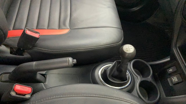 Second-hand 2017 Honda BR-V i-VTEC V MT for sale in Thane-13