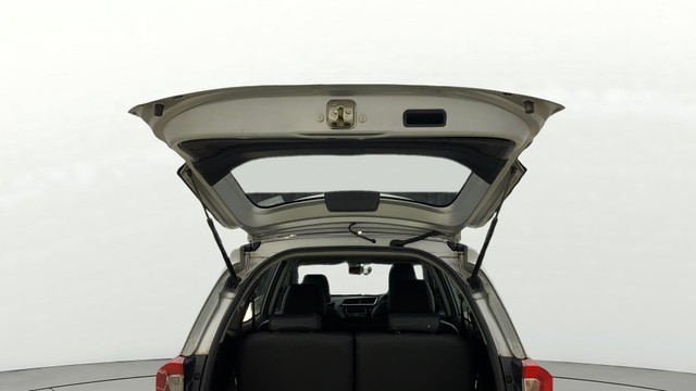 Second-hand 2017 Honda BR-V i-VTEC V MT for sale in Thane-20