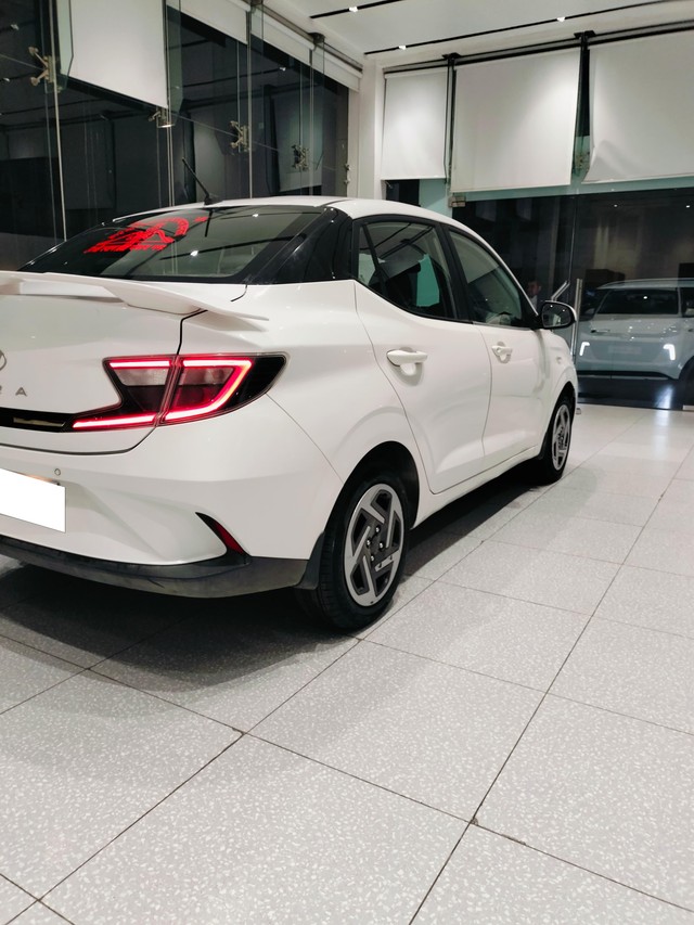 Second-hand 2024 Hyundai Aura S CNG for sale in Jaipur-7