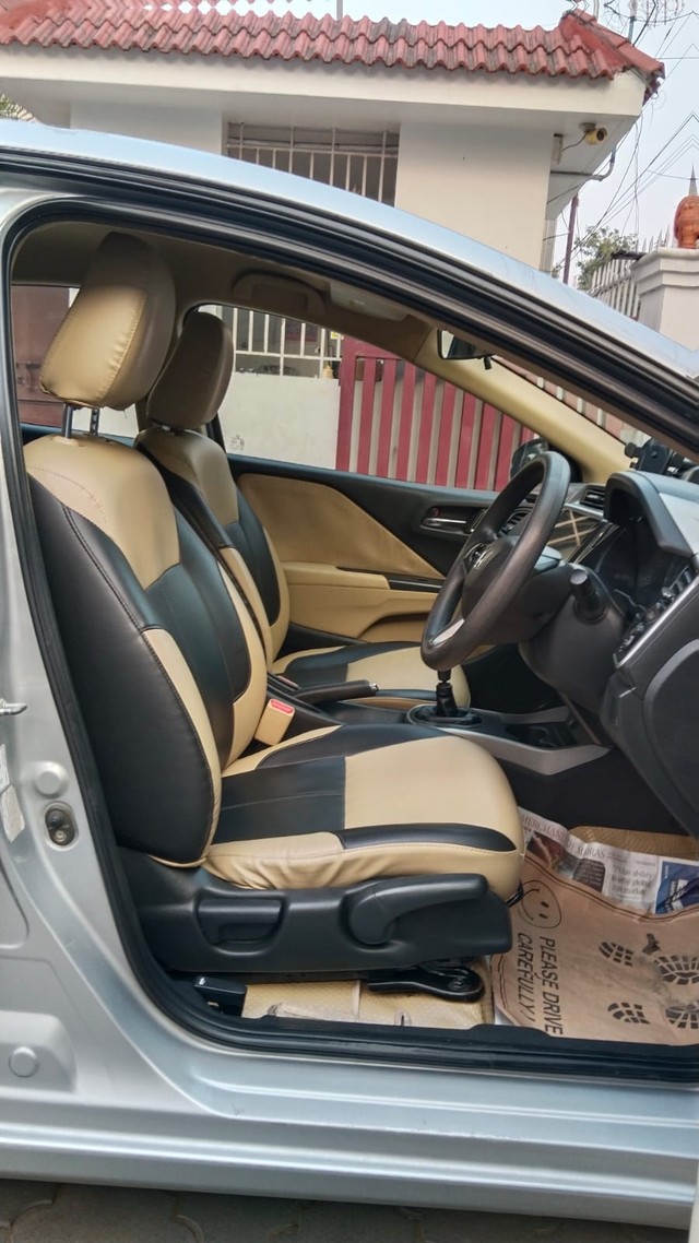 Second-hand 2018 Honda City i-VTEC V for sale in Coimbatore-11