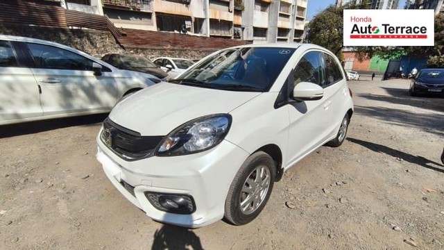 Second-hand 2017 Honda Brio VX AT for sale in Pune-9