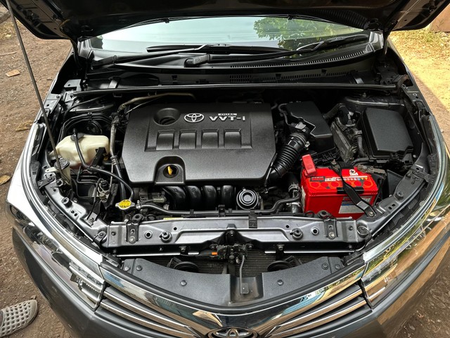 Second-hand 2016 Toyota Corolla Altis G MT for sale in Kolkata-5