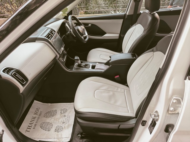 Second-hand 2023 Hyundai Creta SX IVT for sale in Mumbai-12