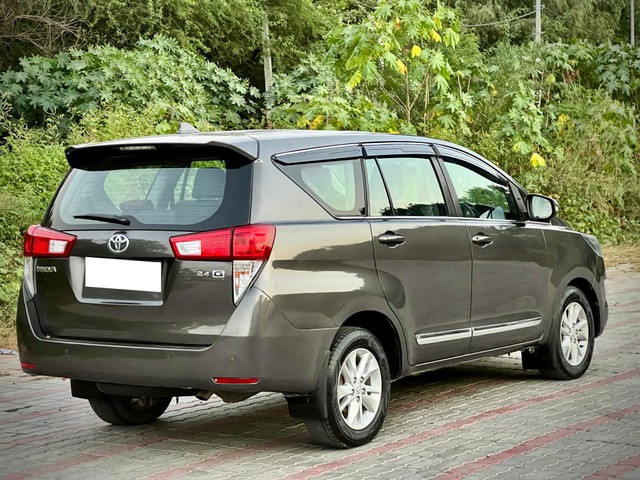 Second-hand 2020 Toyota Innova Crysta 2.4 G MT for sale in New Delhi-18