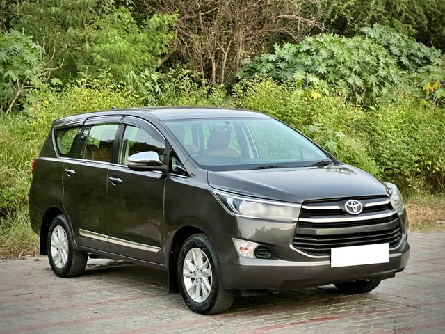 Second-hand 2020 Toyota Innova Crysta 2.4 G MT for sale in New Delhi-17
