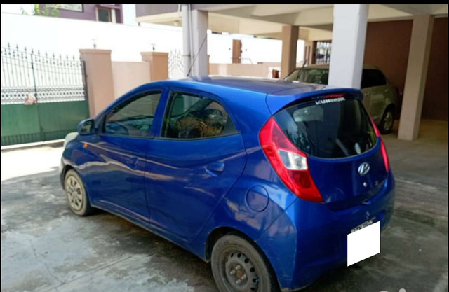 Hyundai EON Sportz Second-hand 2014 Hyundai EON Sportz for sale in Chennai-2
