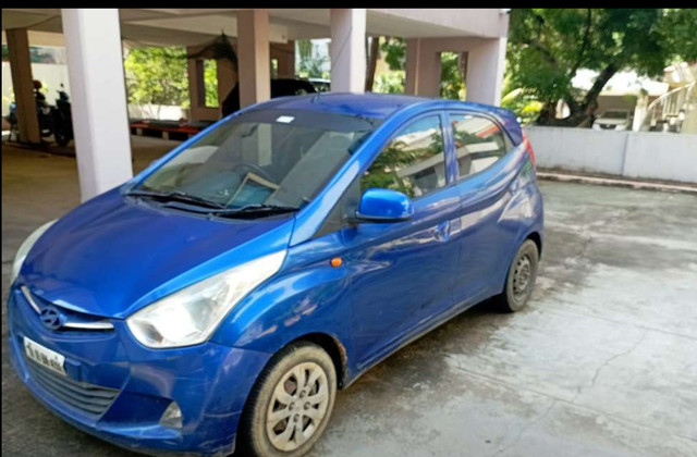 Hyundai EON Sportz Second-hand 2014 Hyundai EON Sportz for sale in Chennai-4