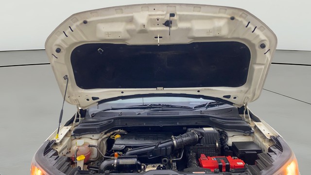 Second-hand 2021 Mahindra XUV300 W8 BSVI for sale in Bangalore-9