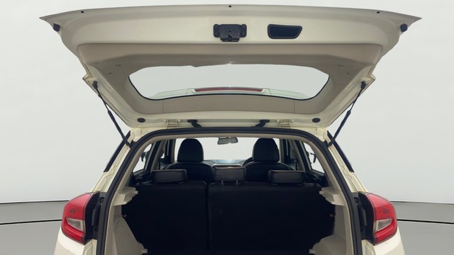 Second-hand 2021 Mahindra XUV300 W8 BSVI for sale in Bangalore-20