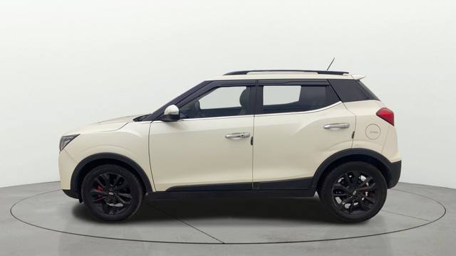 Second-hand 2021 Mahindra XUV300 W8 BSVI for sale in Bangalore-5