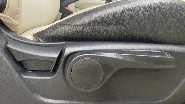 Second-hand 2021 Mahindra XUV300 W8 BSVI for sale in Bangalore-18