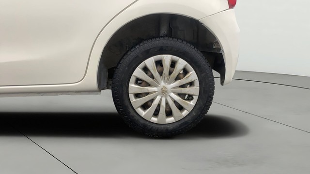 Second-hand 2013 Toyota Etios Liva GD for sale in Lucknow-28