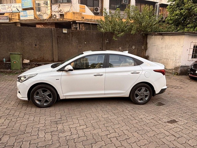 Second-hand 2020 Hyundai Verna SX IVT for sale in Mumbai-10