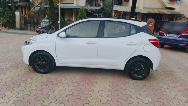 Second-hand 2019 Hyundai Grand i10 Nios AMT Sportz for sale in Mumbai-15
