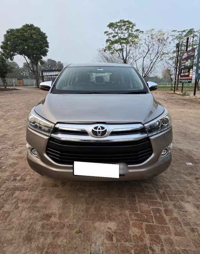 Second-hand 2020 Toyota Innova Crysta 2.4 ZX 7 STR AT for sale in Ludhiana-3