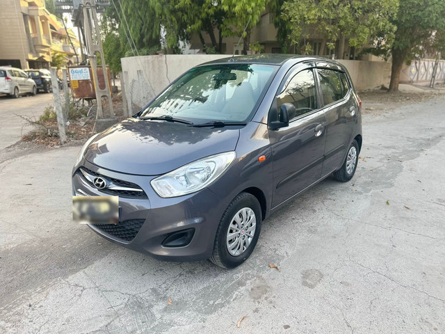 Second-hand 2014 Hyundai i10 Magna 1.1L for sale in Rajkot-1
