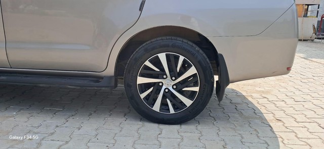 Second-hand 2022 Toyota Innova Crysta 2.4 ZX 7 STR AT for sale in New Delhi-17