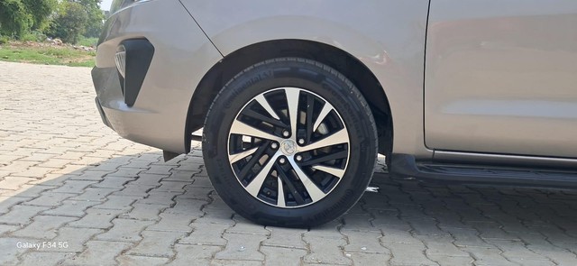 Second-hand 2022 Toyota Innova Crysta 2.4 ZX 7 STR AT for sale in New Delhi-21