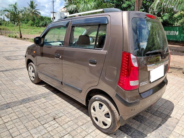Second-hand 2015 Maruti Wagon R VXI BS IV for sale in Nashik-9