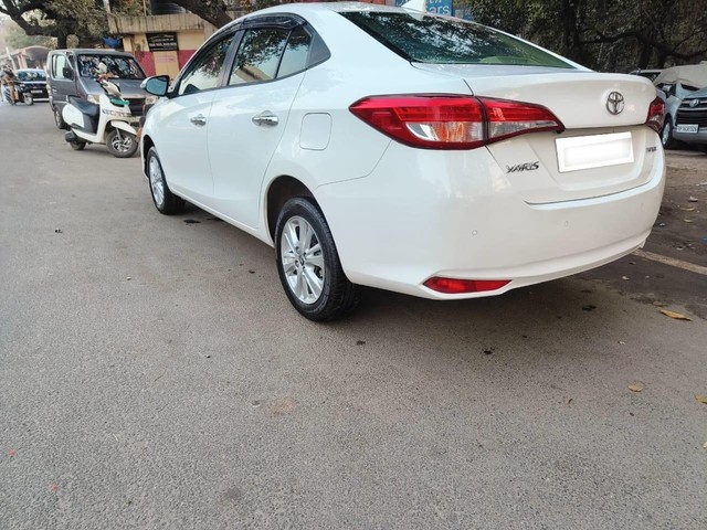 Second-hand 2018 Toyota Yaris VX CVT BSIV for sale in New Delhi-9