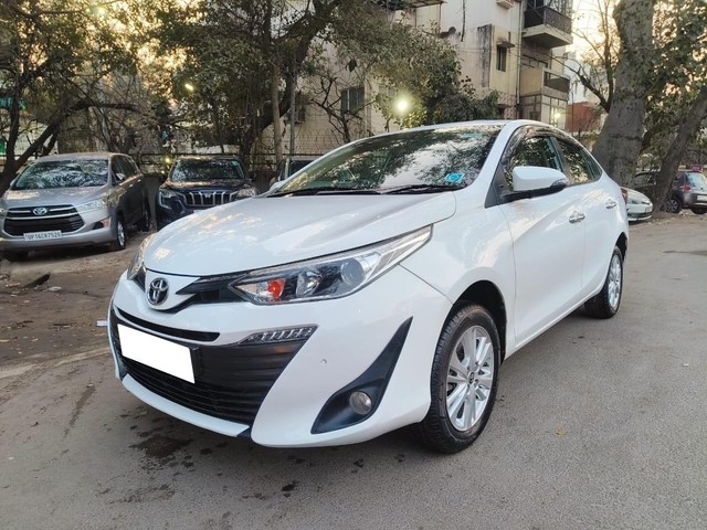 Second-hand 2018 Toyota Yaris VX CVT BSIV for sale in New Delhi-6
